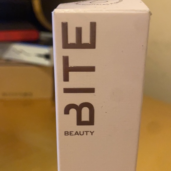 NIB BITE Beauty Changemaker Skin Optimizing Primer - Picture 8 of 12